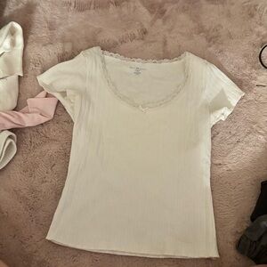 Brandy Melville Women's White Pointelle Lace Trim Top